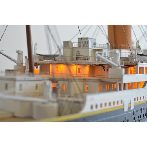 1324 - RMS Titanic built kit model from Trumpeter with added upper deck lighting (runs off USB, also has a ... 