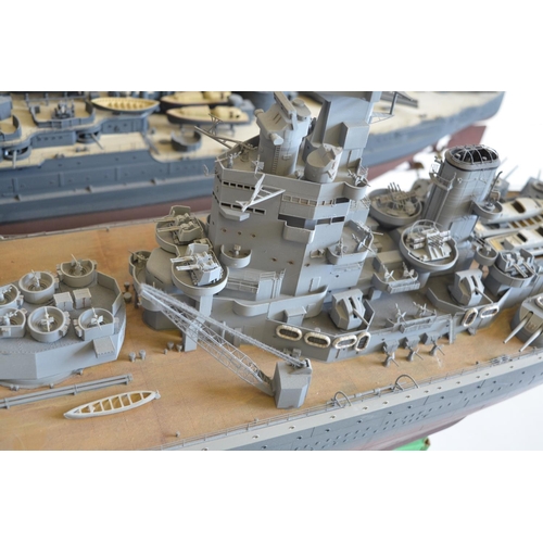 1325 - Two built 1/200 scale WWII era plastic model ships to include USS Arizona (approx length 96cm) and H... 