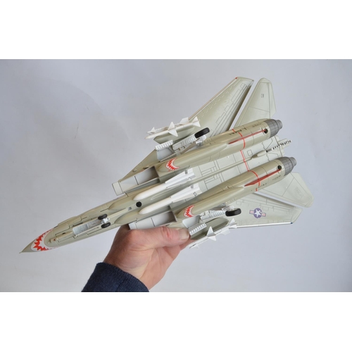 1268 - Two 1/48 scale diecast Grumman F-14A Tomcat models from The Armour Collection to include VF-111 Sund... 