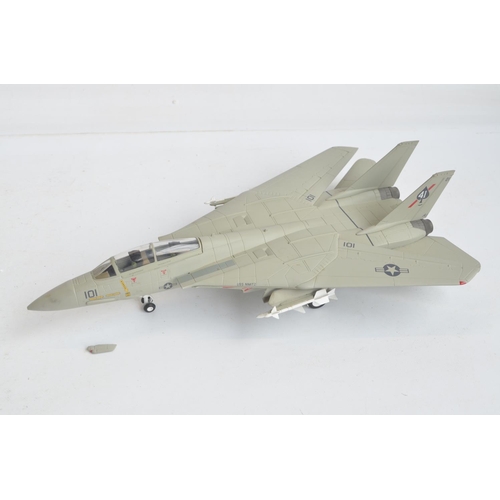 1269 - Three 1/48 scale diecast US Navy American fighters from The Armour Collection to include a boxed Gru... 