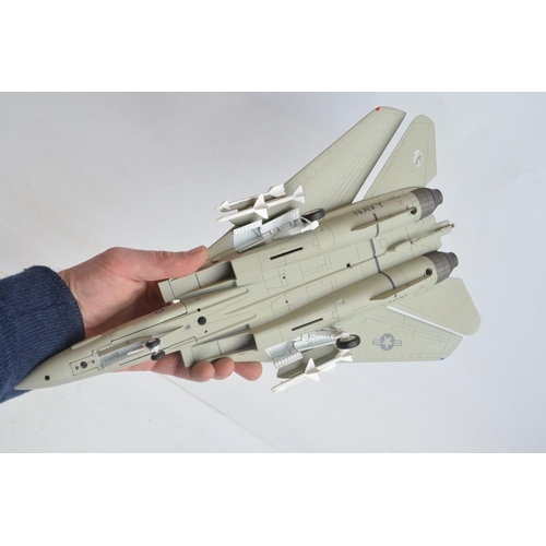 1269 - Three 1/48 scale diecast US Navy American fighters from The Armour Collection to include a boxed Gru... 