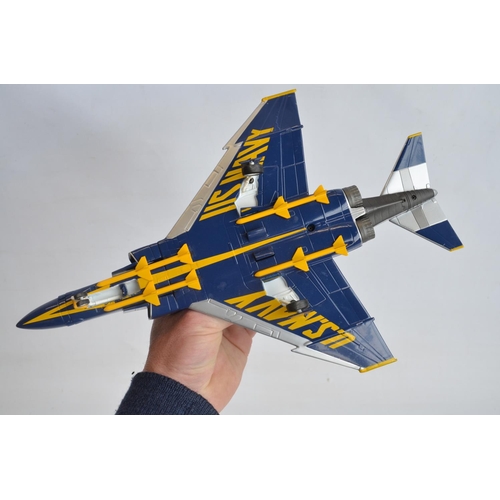 1269 - Three 1/48 scale diecast US Navy American fighters from The Armour Collection to include a boxed Gru... 