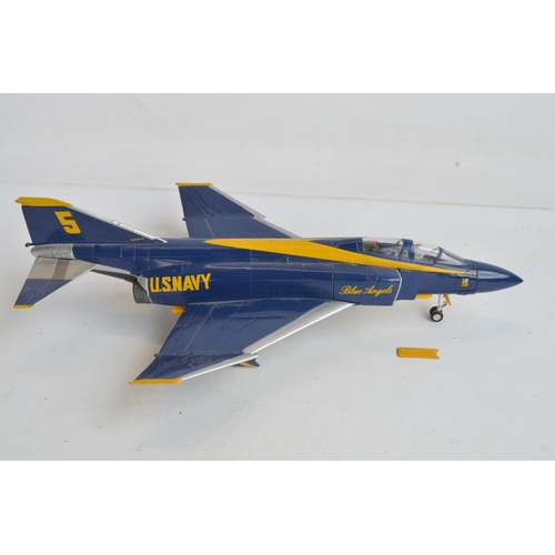 1269 - Three 1/48 scale diecast US Navy American fighters from The Armour Collection to include a boxed Gru... 