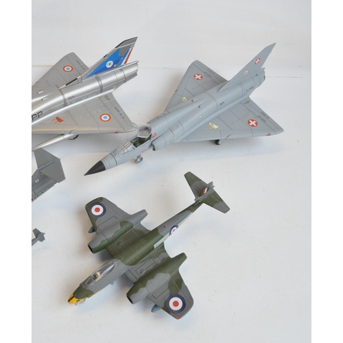 1274 - Nine unboxed diecast jet aircraft models in 1/48 and 1/72 scales, various manufacturers to include T... 