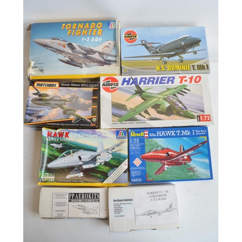 1277 - Collection of 1/72 scale RAF/RN/AAC plastic model kits (mostly unstarted, please note almost all wit... 