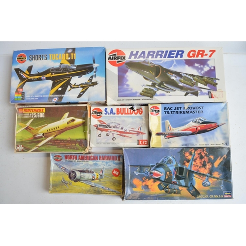 1277 - Collection of 1/72 scale RAF/RN/AAC plastic model kits (mostly unstarted, please note almost all wit... 