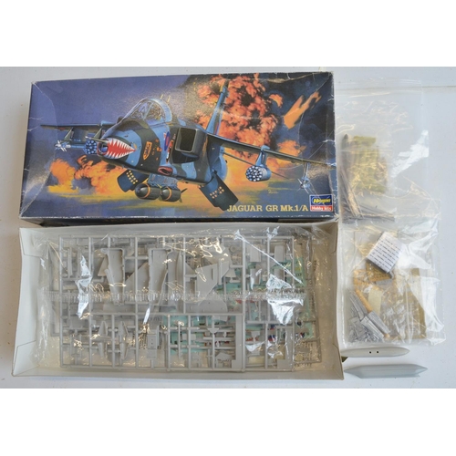 1278 - Collection of 1/72 scale RAF/RN/AAC plastic model kits (mostly unstarted, please note almost all wit... 