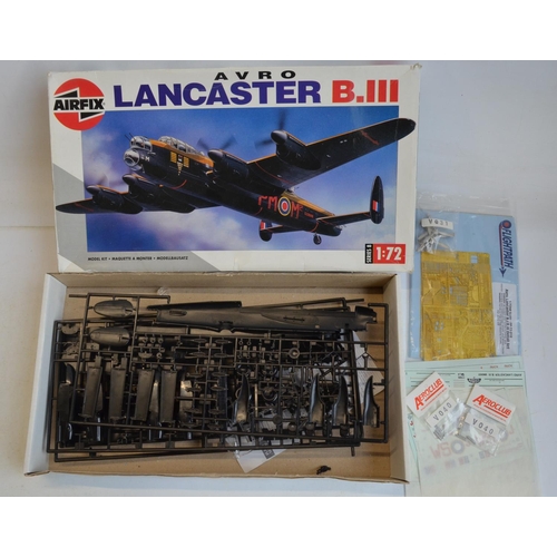 1278 - Collection of 1/72 scale RAF/RN/AAC plastic model kits (mostly unstarted, please note almost all wit... 