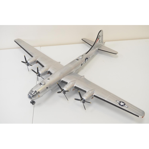 1286 - Large built Monogram 1/48 Boeing B-29 Superfortress plastic model kit, spray finished, overall lengt... 