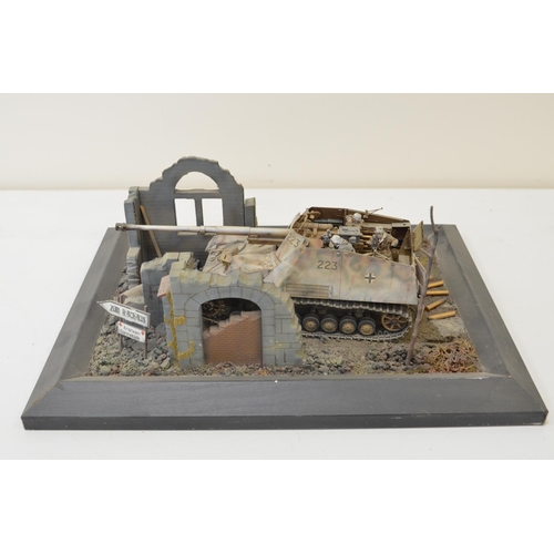 1298 - Highly detailed and very well constructed 1/35 scale plastic model WWII diorama depicting German Arm... 