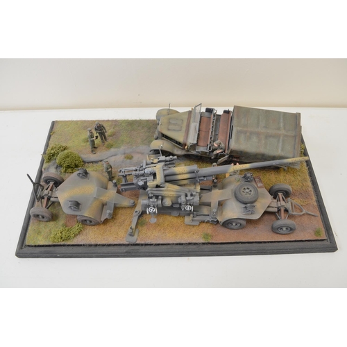 1300 - A pair of highly detailed and very well constructed 1/35 scale plastic model WWII dioramas depicting... 