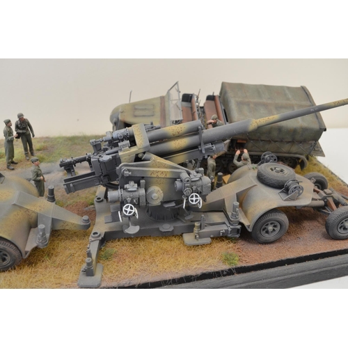 1300 - A pair of highly detailed and very well constructed 1/35 scale plastic model WWII dioramas depicting... 