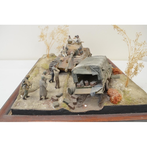 1301 - A pair of highly detailed and very well constructed 1/35 scale plastic model WWII dioramas depicting... 