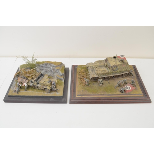 1302 - A pair of highly detailed and very well constructed 1/35 scale plastic model WWII dioramas depicting... 