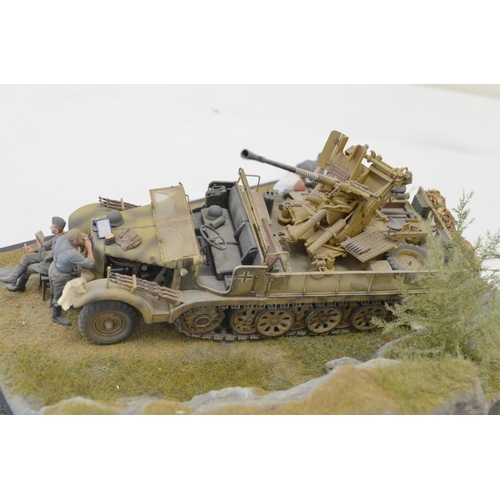 1302 - A pair of highly detailed and very well constructed 1/35 scale plastic model WWII dioramas depicting... 