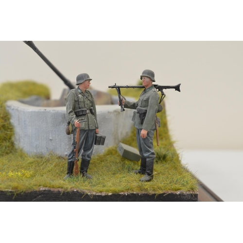 1308 - Three highly detailed and very well constructed 1/35 scale plastic model German WWII dioramas includ... 