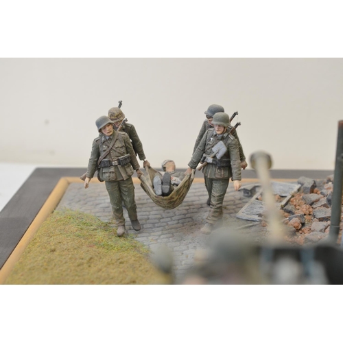 1311 - Three highly detailed and very well constructed 1/35 scale plastic model WWII German Army dioramas i... 