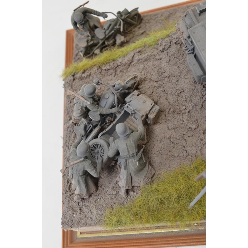 1313 - Three highly detailed and very well constructed 1/35 scale plastic model WWII German Army dioramas i... 