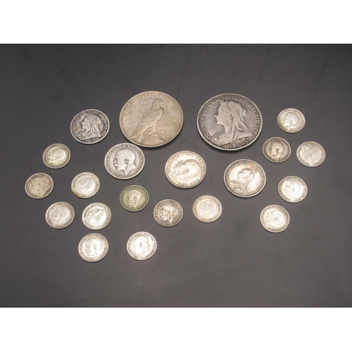 698 - Collection of GB Pre-1920 silver content and a 1928 US Peace dollar to inc. 1893 Crown, 1898 Shillin... 