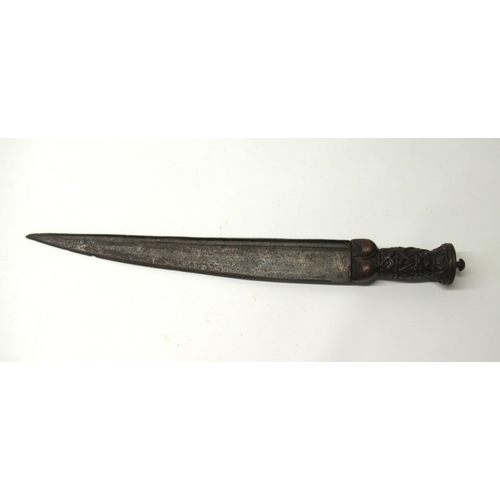 193 - Circa early 18th century Scottish dirk, slightly curved single edged T-section 14