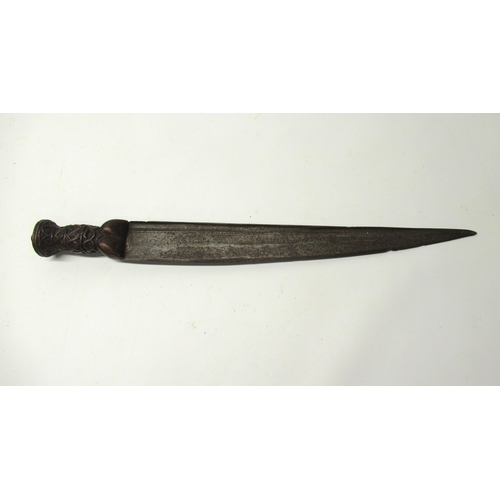 193 - Circa early 18th century Scottish dirk, slightly curved single edged T-section 14