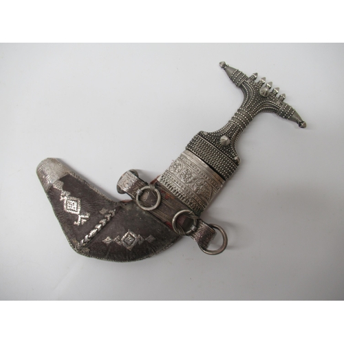 208 - Middle Eastern Jambya dagger, 8