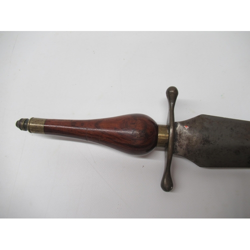 224 - Circa 18th century English plug bayonet, 12