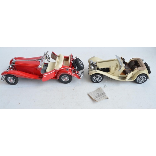 1206A - Three 1/24 scale diecast model cars from The Franklin Mint, all in at least excellent or better cond... 