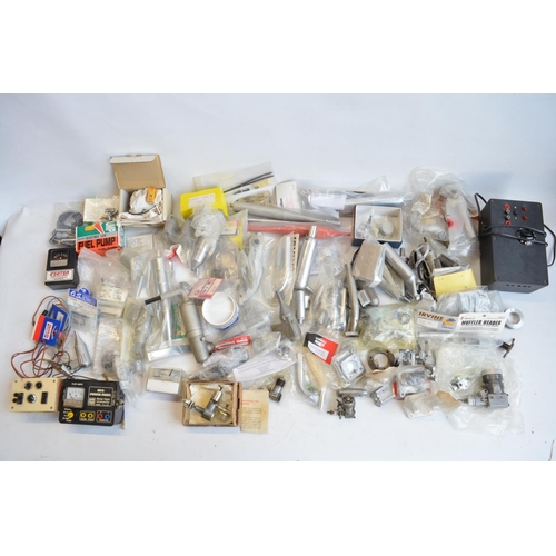 1344 - Collection of model aero engines and accessories, various manufacturers and models to include engine... 