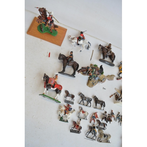 1347 - Collection of model soldiers from DelPrado, Britain's and others including small scale painted metal... 