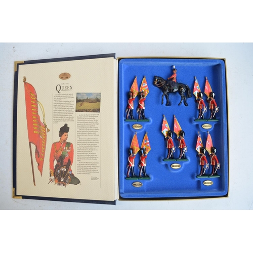 1348 - W Britain's Queen Elizabeth II Trooping The Colour presentation set, models in excellent condition