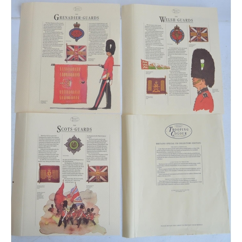 1348 - W Britain's Queen Elizabeth II Trooping The Colour presentation set, models in excellent condition