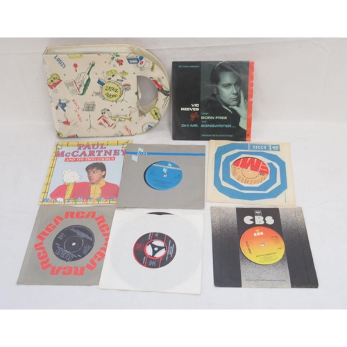 914 - Assorted collection of Vinyl to inc. Rolling Stones, Pink Floyd, Led Zeppelin, Eagles, Dire Straits,... 