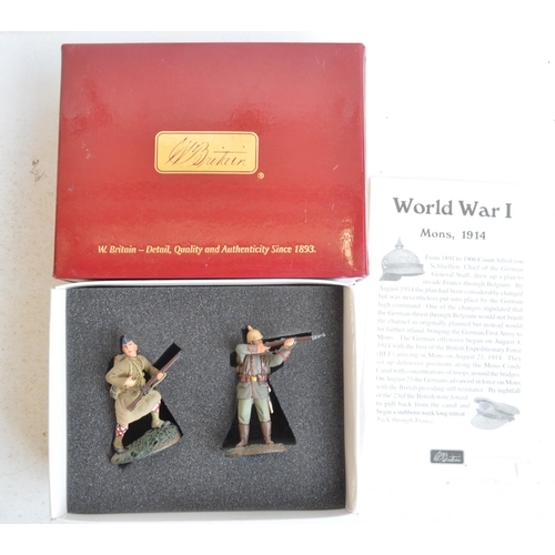 1377 - Collection of W Britain's World War I series painted 54mm metal British Army figures and figure sets... 