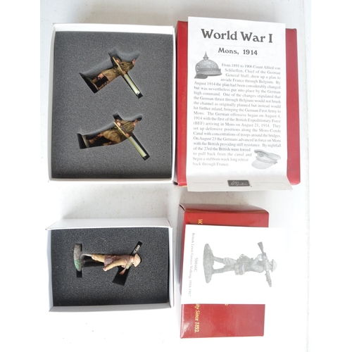 1377 - Collection of W Britain's World War I series painted 54mm metal British Army figures and figure sets... 