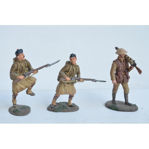 1377 - Collection of W Britain's World War I series painted 54mm metal British Army figures and figure sets... 