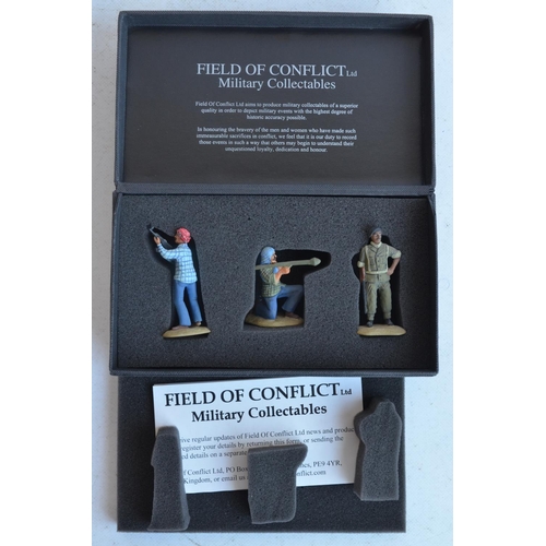 1381 - Collection of painted 54mm (1/32) metal soldier figures to include 8x W Britain's Elite Forces range... 