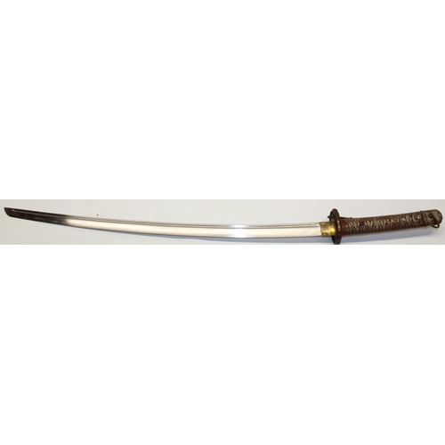 250 - WWII era Japanese NCO'S sword, cast aluminium grip with fastening lever and stamped markings, 27.5