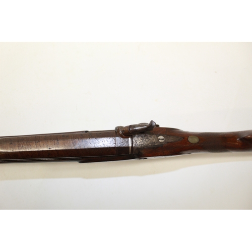 52 - Early 19th century Percussion 12 bore sporting gun with 32