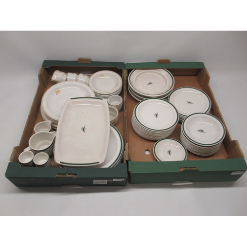 942 - Continental China Supradura for South African Railways tableware comprising dinner plates, side plat... 