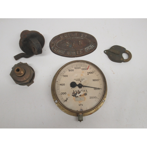 961 - Brass South African Railways kPa pressure gauge, numbers struck through, D20cm; South African Railwa... 