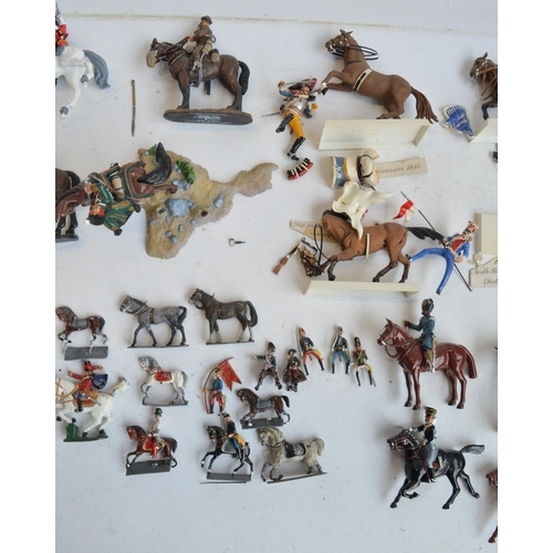 1347 - Collection of model soldiers from DelPrado, Britain's and others including small scale painted metal... 