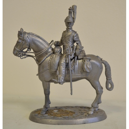 693 - Collection of unboxed painted metal mounted soldier figures from DeA by Cassandra (Italy), predomina... 