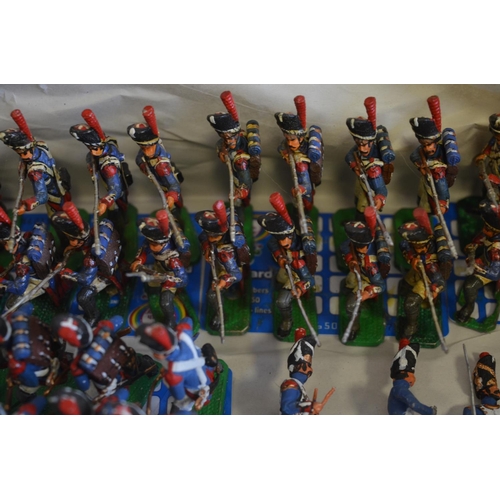 696 - Collection of metal (mostly) and plastic kit painted Napoleonic War era soldier figures including ga... 