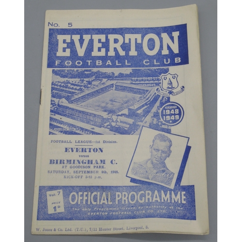 934 - Everton F.C. - Large collection of Everton F.C. Match Day Programmes and magazines from the 1950s to... 