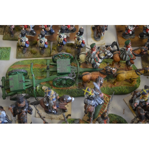 697 - Collection of white metal kit painted Napoleonic War era gaming infantry and cavalry figures, no bra... 