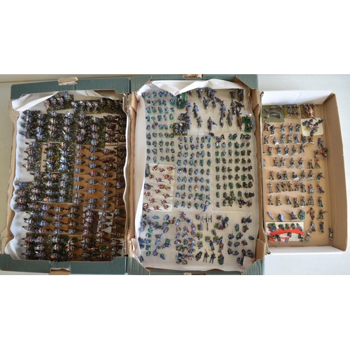 705 - Extensive collection of home painted white metal American Civil War gaming figures (scale approx 1/4... 