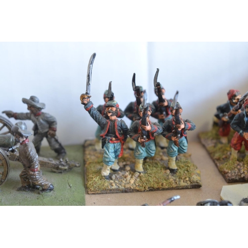 705 - Extensive collection of home painted white metal American Civil War gaming figures (scale approx 1/4... 