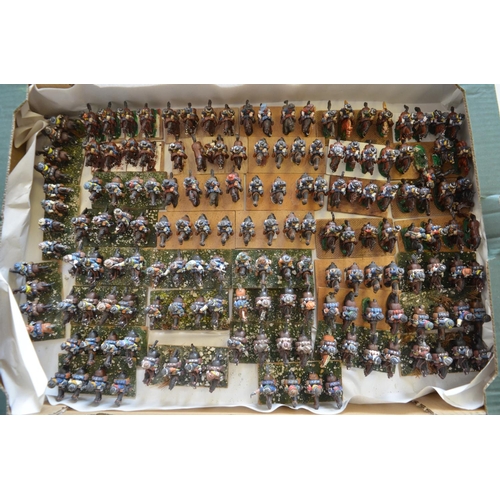 705 - Extensive collection of home painted white metal American Civil War gaming figures (scale approx 1/4... 