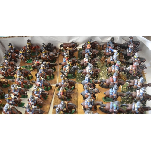 705 - Extensive collection of home painted white metal American Civil War gaming figures (scale approx 1/4... 